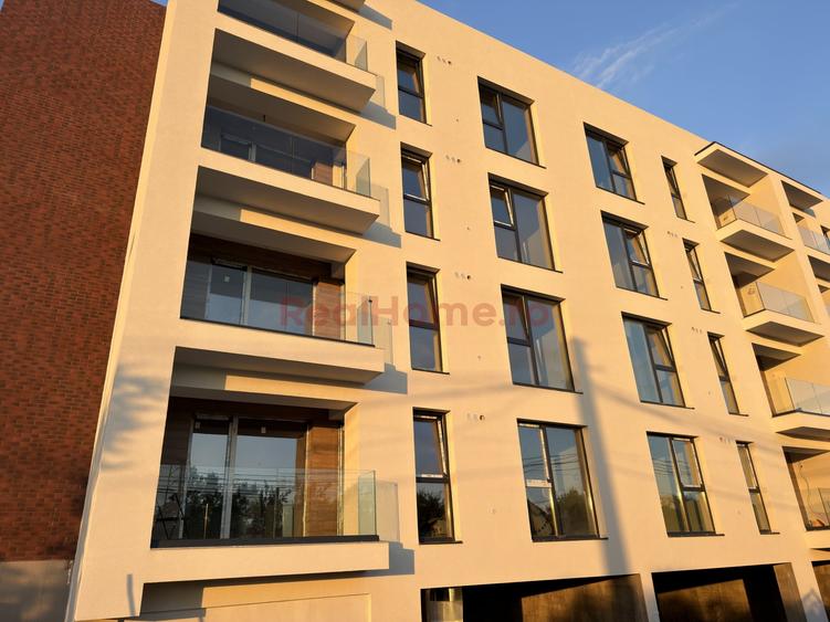 Apartament cu 2 camere decomandat în 1 Decembrie 1918