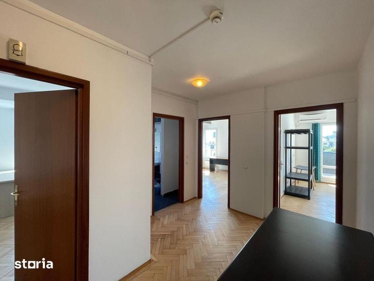 Apartament cu 4 camere decomandat în Eminescu