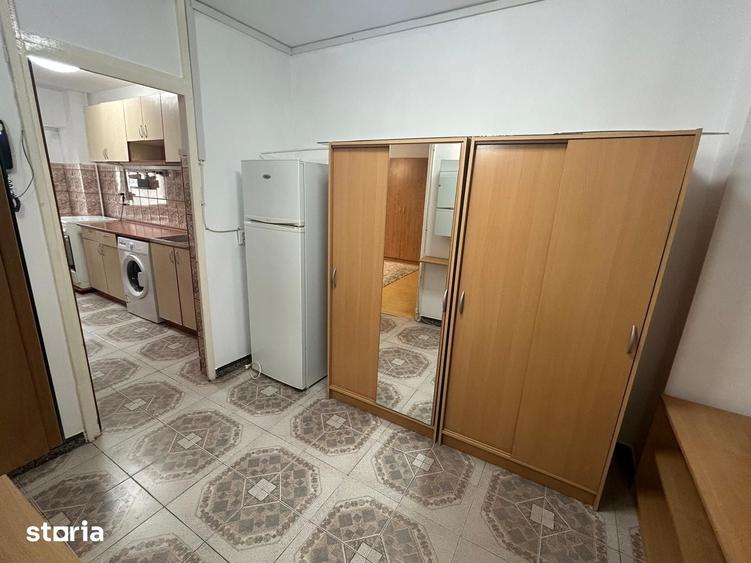 Apartament cu 2 camere decomandat în Tei