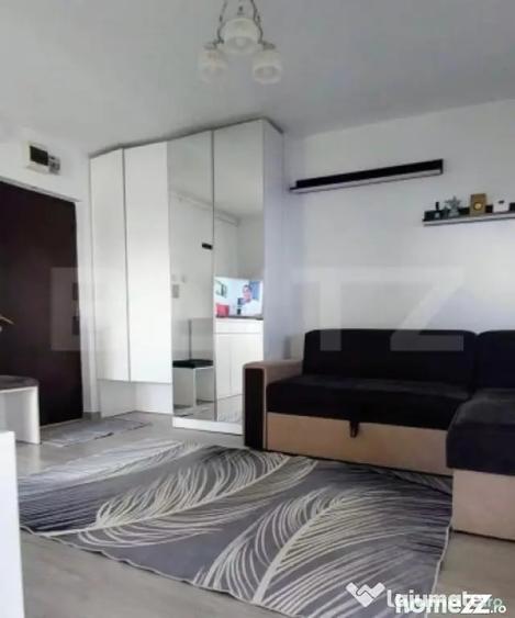 Apartament cu 3 camere, renovat, etaj intermediar, zona Geor - 4