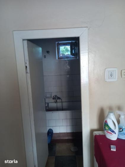Casă cu 3 camere cu Teren 200 Mp în 23 August