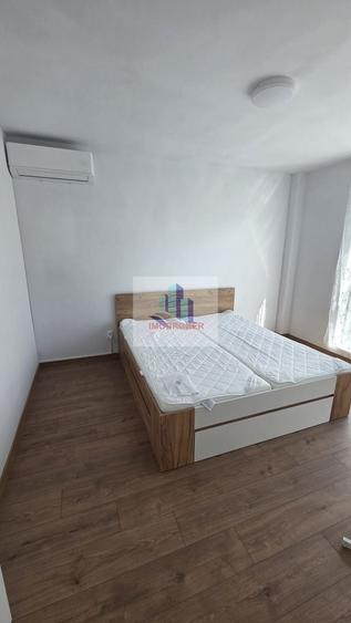 Apartament cu 3 camere semidecomandat, mobilat în Florești