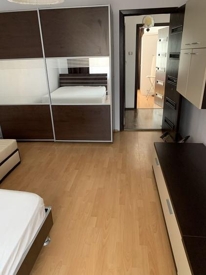 Apartament cu 2 camere decomandat în Craiter