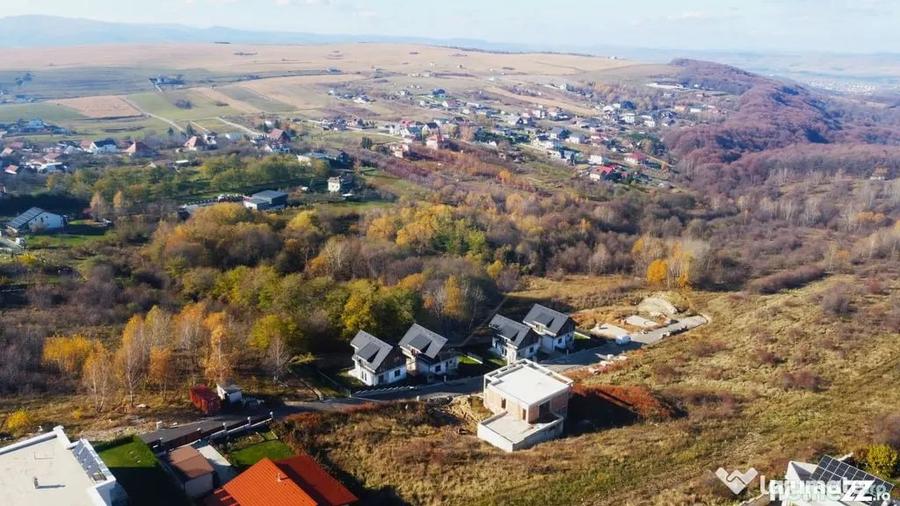 Casă cu 7 camere cu Teren 350 Mp în Sălicea