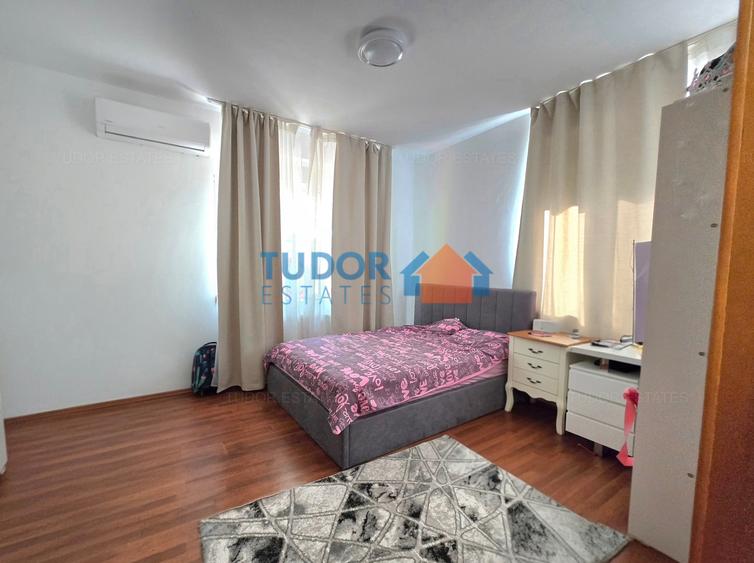 Duplex cu 6 camere cu Canalizare în Pipera