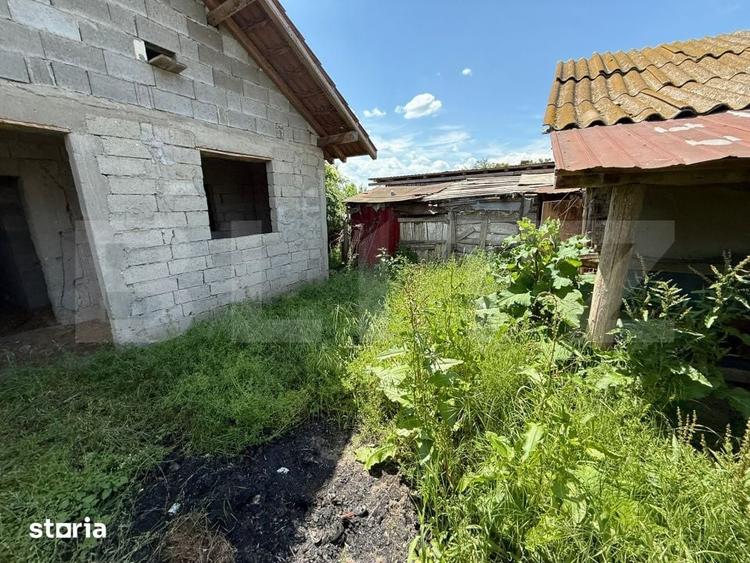Casă cu 3 camere cu Teren 700 Mp în Țuglui