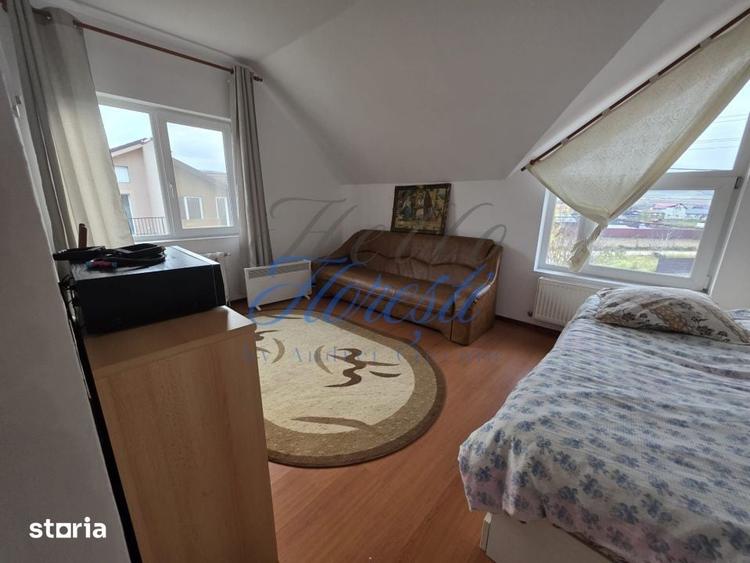 Casă cu 4 camere cu Teren 701 Mp în Gilău