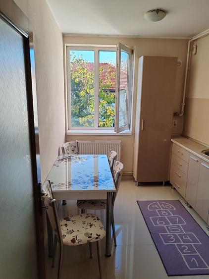 Apartament cu 2 camere decomandat în Gojdu