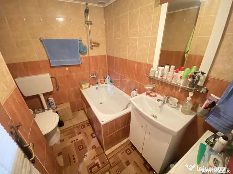 Casă cu 3 camere cu Teren 151 Mp în Central