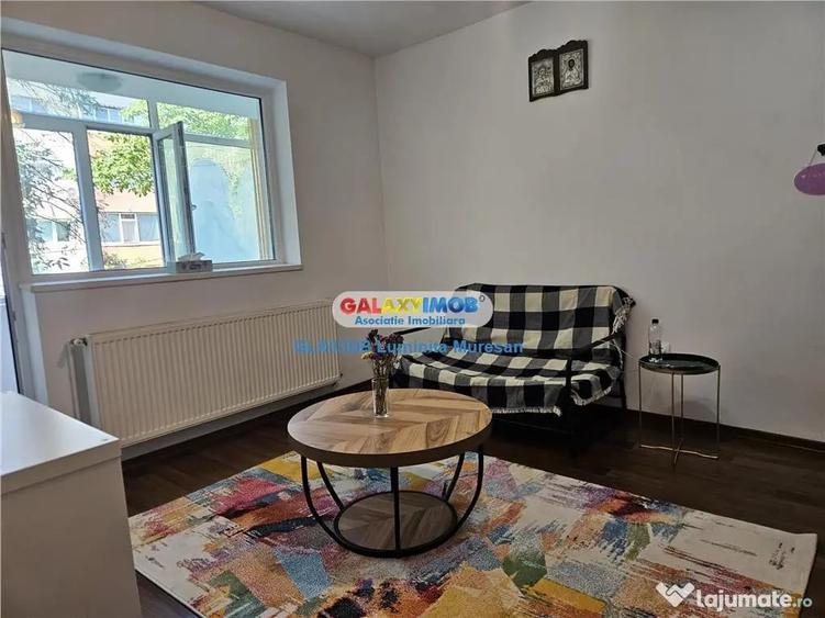 Apartament cu 2 camere semidecomandat în Aleea Trandafirilor