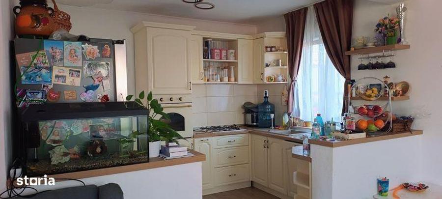 Casă cu 4 camere cu Teren 127 Mp în Central