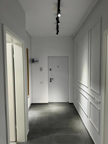 Apartament cu 3 camere decomandat în Chiajna