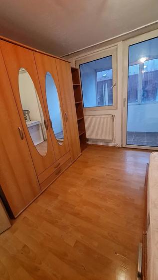Apartament cu 2 camere decomandat în Mircea cel Bătrân
