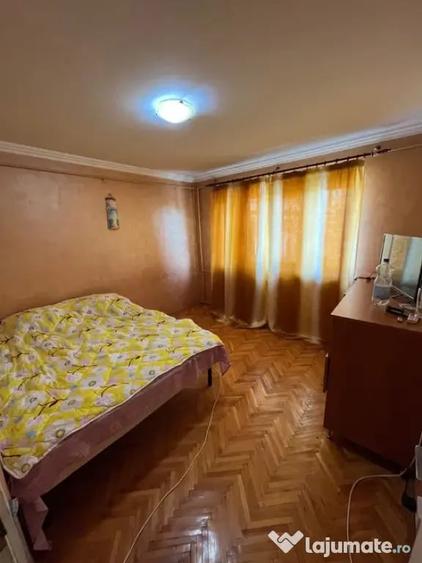 Chirie apartament 3 camere Lapus Arges - 2