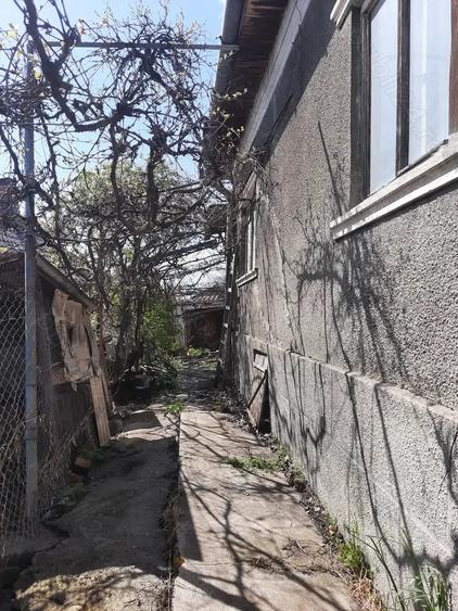 Teren de 460 mp, în Gară