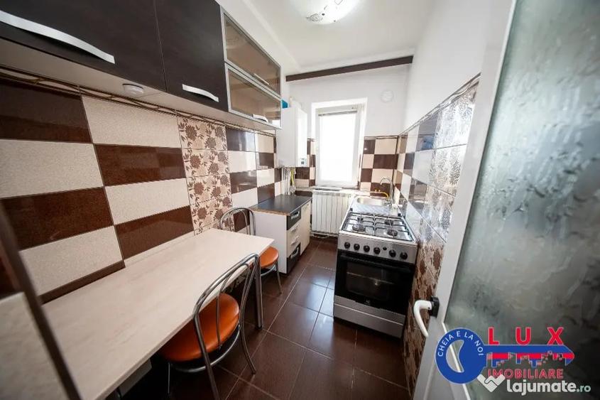 Apartament cu 2 camere decomandat în Central