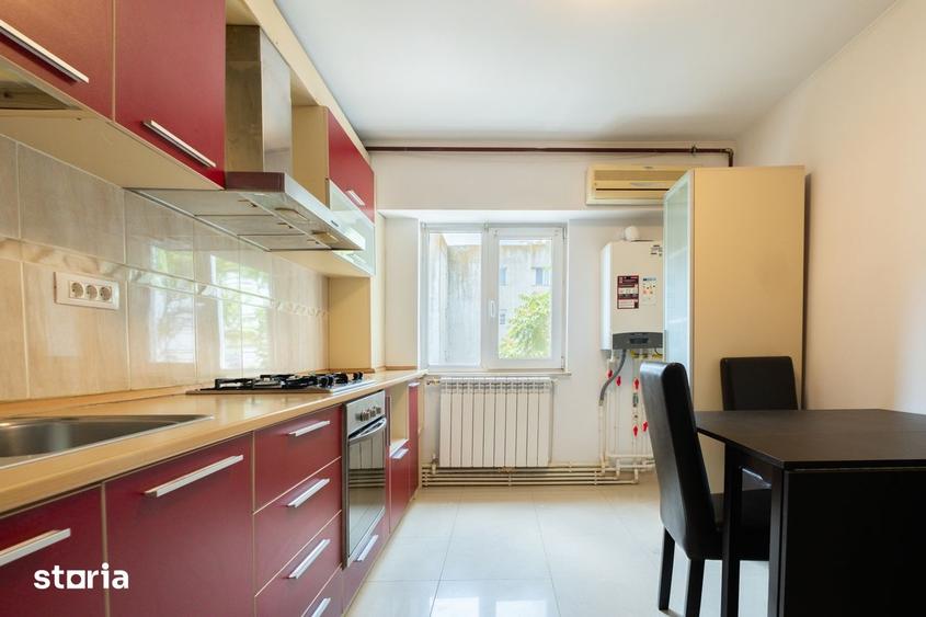 Apartament cu 3 camere decomandat, mobilat în Tomis I