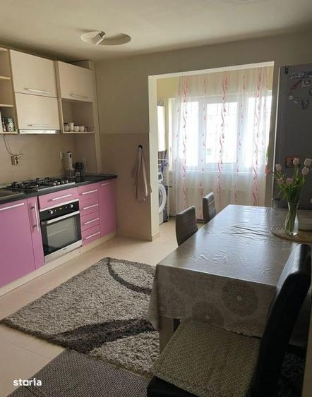 Apartament cu 2 camere, mobilat în Între Lacuri