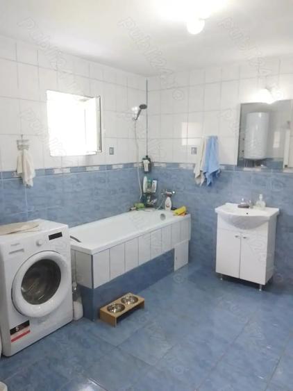 Casă cu 3 camere cu Teren 4434 Mp în Geaca