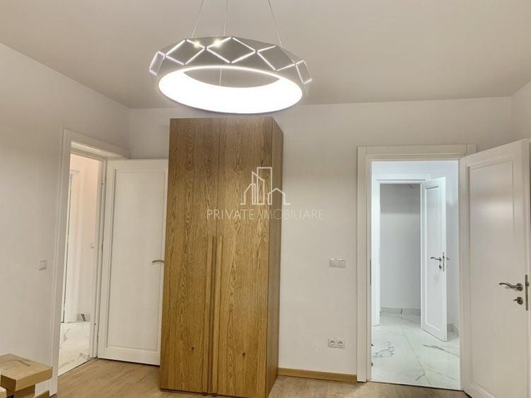 Apartament cu 2 camere decomandat în Cornișa