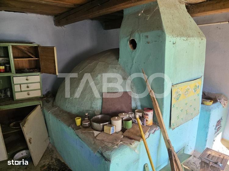 Casă cu 3 camere cu Teren 1800 Mp în Păuca