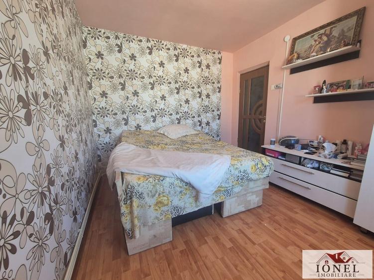 Apartament cu 2 camere decomandat în Est