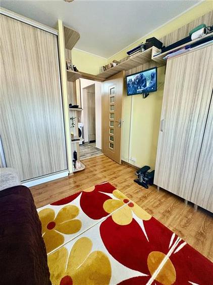 Apartament cu 2 camere decomandat, mobilat în CET