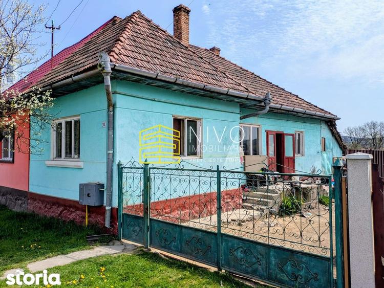 Casă cu 2 camere nedecomandat cu Canalizare în Păsăreni