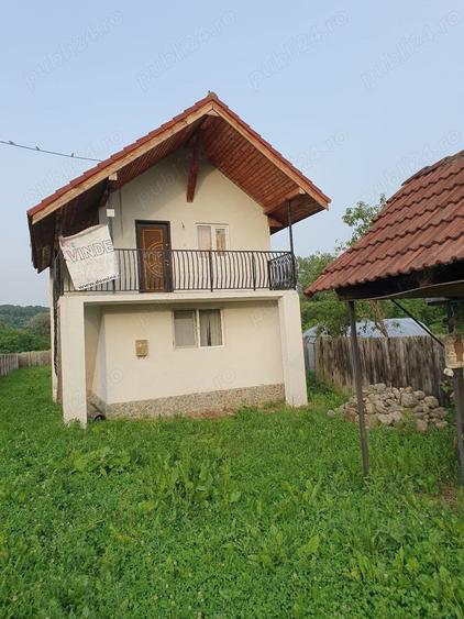 Casă cu 2 camere în Logrești