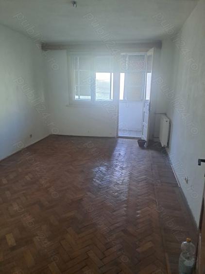 Apartament cu 2 camere în Calafat