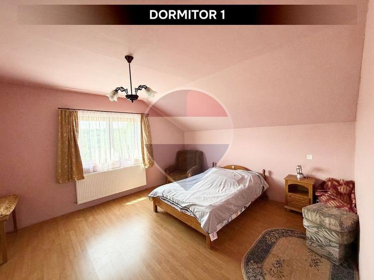 Casă individuală cu 3 camere cu Teren 1594 Mp în Valea Borcutului