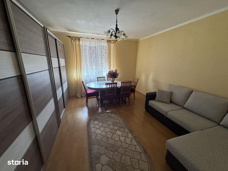 Casă cu 3 camere cu Teren 1483 Mp în Moftin
