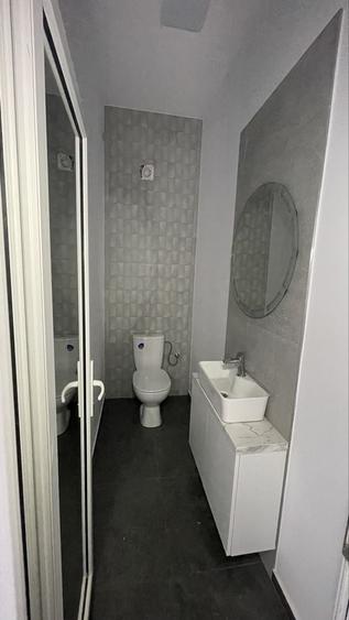 Spațiu comercial, de 50 mp, în Central