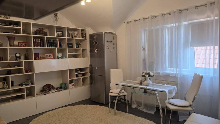 Apartament cu 2 camere, mobilat în Braytim