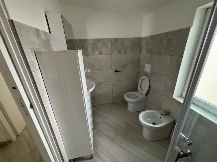 Casă cu 2 camere cu Teren 30 Mp în Central