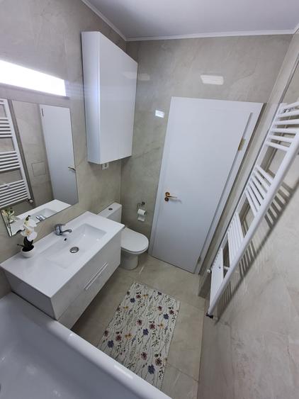 Apartament cu 2 camere decomandat în Timișoara