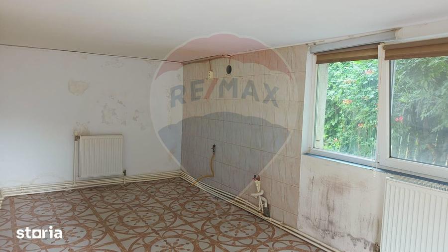 Casa cu teren de vanzare in cartierul Vadul Ungurului - Gala?i - 19