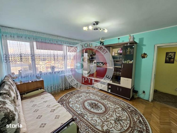 Apartament cu 3 camere semidecomandat, mobilat în Lizeanu