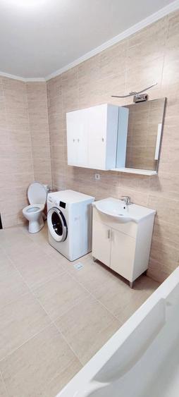Apartament cu 2 camere decomandat în Crișeni