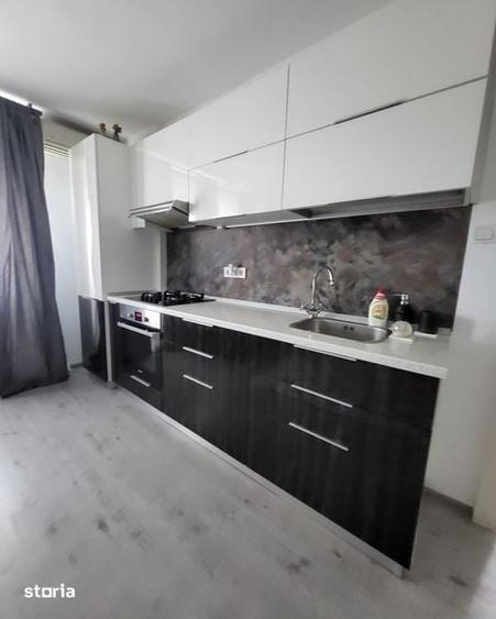 Apartament cu 3 camere în Cantacuzino