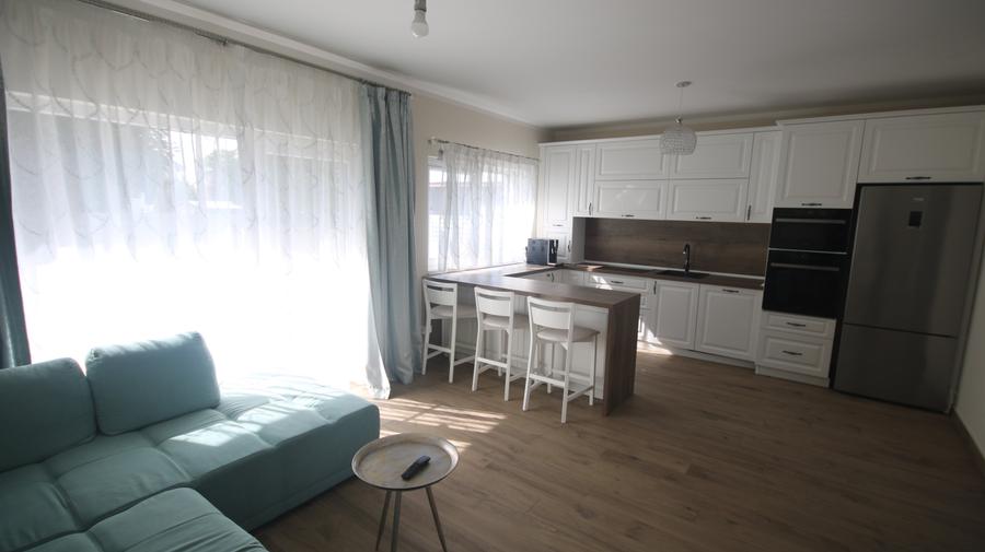 Duplex cu 3 camere cu Canalizare în Dumbrăvița