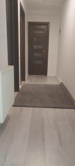 Casă individuală cu 5 camere decomandat cu Piscina în Andronache