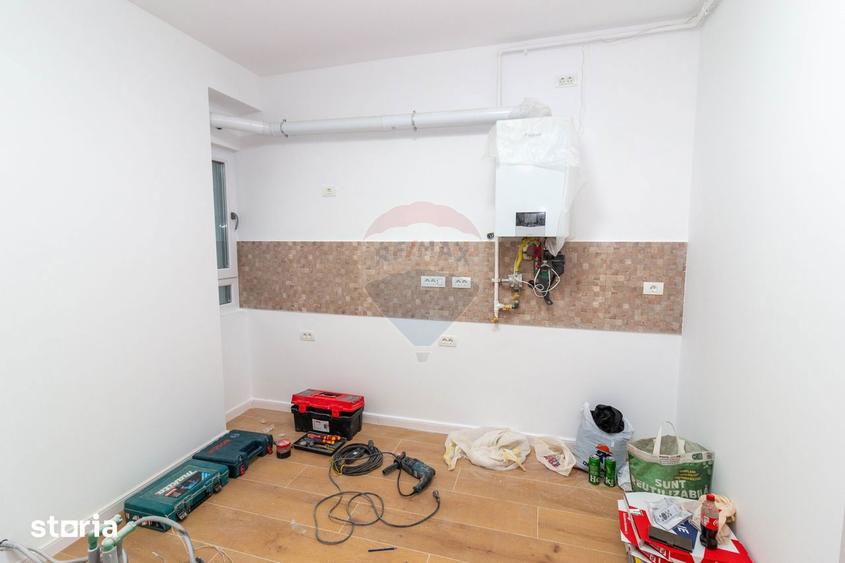 Apartament cu 3 camere decomandat în Aviației