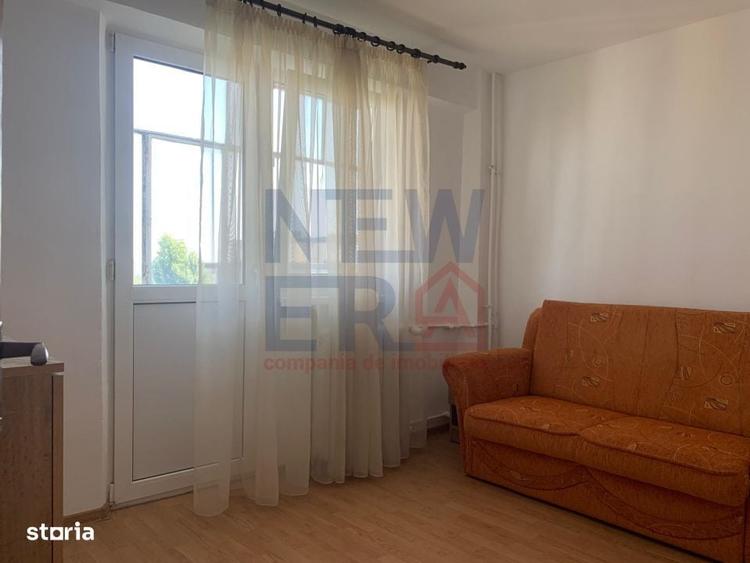 Apartament cu 2 camere semidecomandat în Berceni