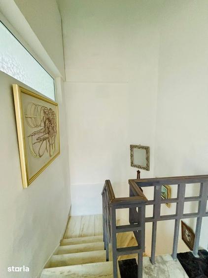 Apartament cu 4 camere în Faleza Nord