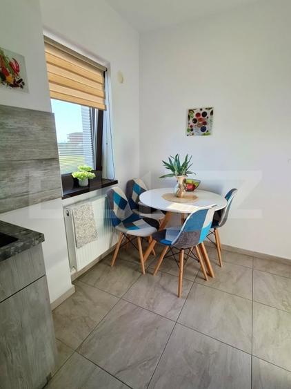 Apartament cu 2 camere decomandat, mobilat în Tractorul