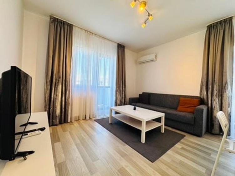 Apartament cu 2 camere semidecomandat, mobilat în Unirii