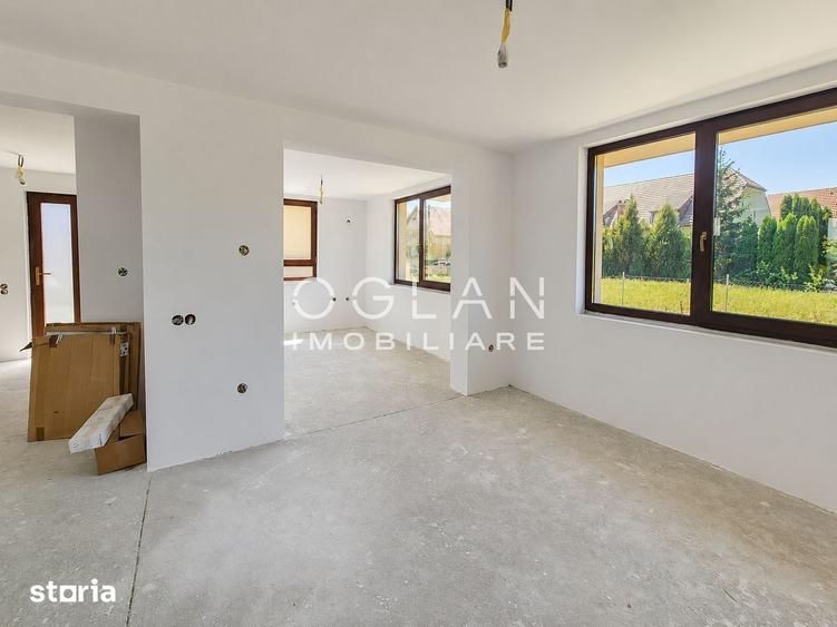 Casă cu 4 camere cu Teren 300 Mp în Central