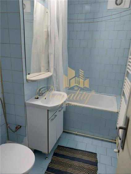 Apartament cu 2 camere semidecomandat, mobilat în Girocului