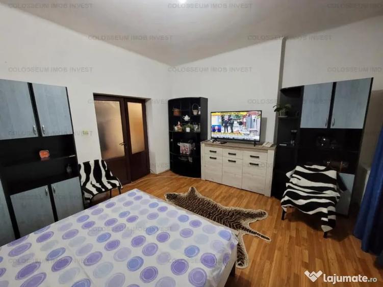 Apartament cu 2 camere decomandat în Craiter